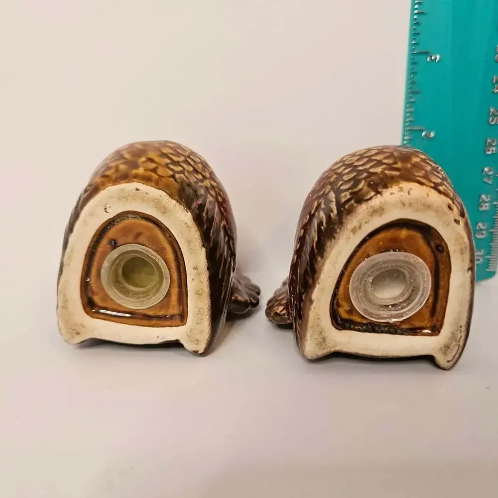 Unbranded brown glazed